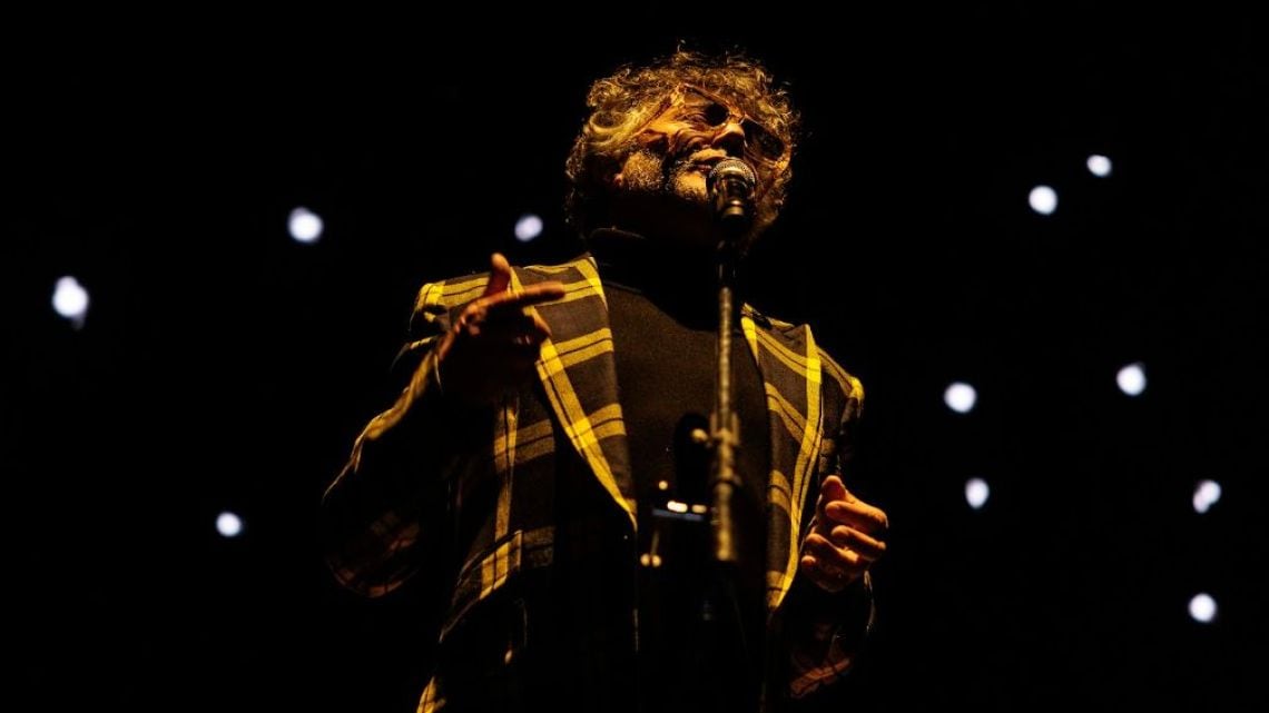 Fito Páez se sienta frente a la cámara y deja que sus canciones hablen por él