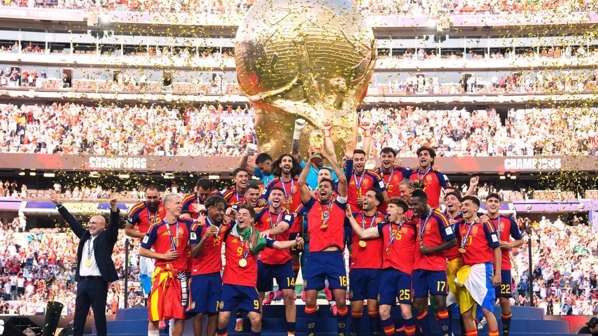 Llorente se baja del campeón: el lateral del Atlético dijo basta y se va de España a los 31