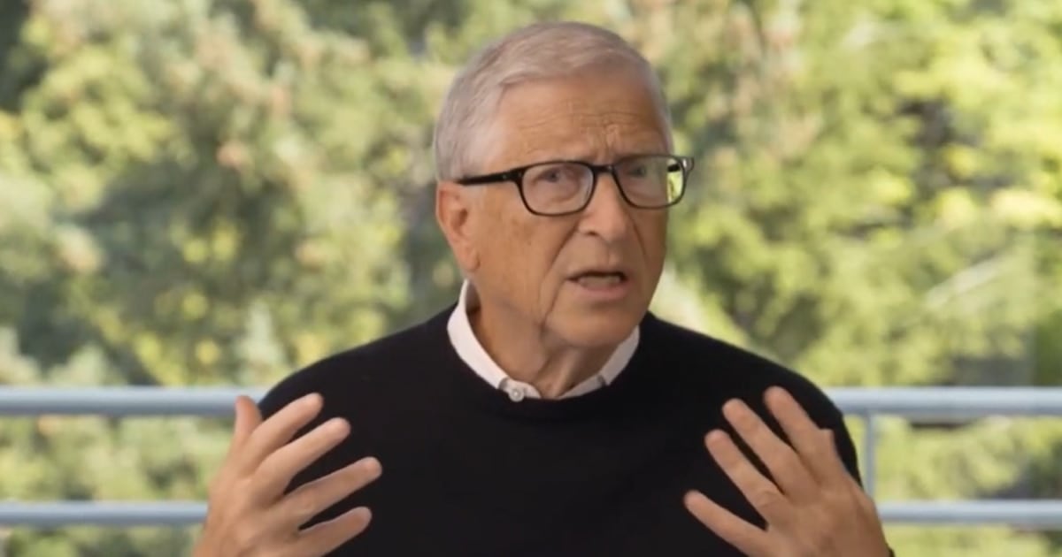 ¿Otro gurú arrepentido o un alerta real? Bill Gates dice que la IA nos puede salir mal y pide que se sumen los que no saben de computación