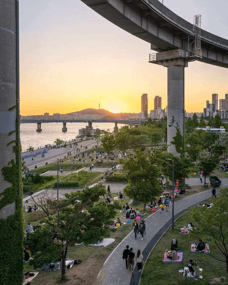 Una postal neuquina de punta a punta: el Paseo Costero suma su tramo más largo y se festeja mirando al río