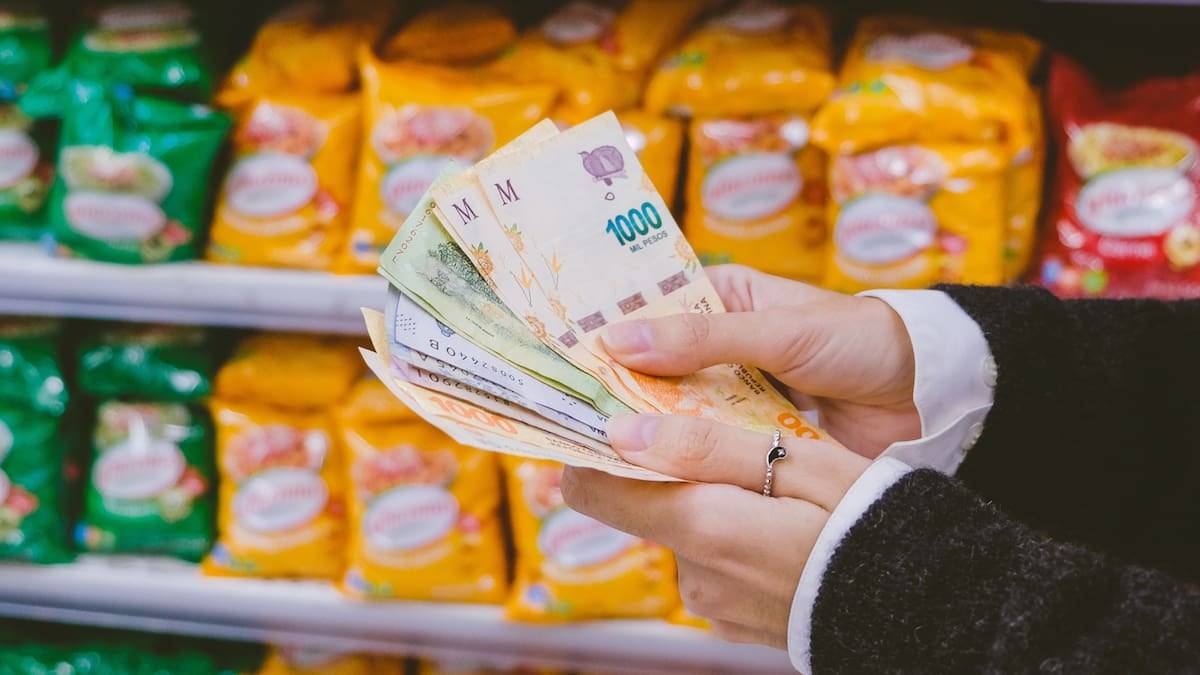 La inflación de agosto perforaría el piso de 2026 y se ubicaría entre 1,4% y 1,8% según las consultoras privadas