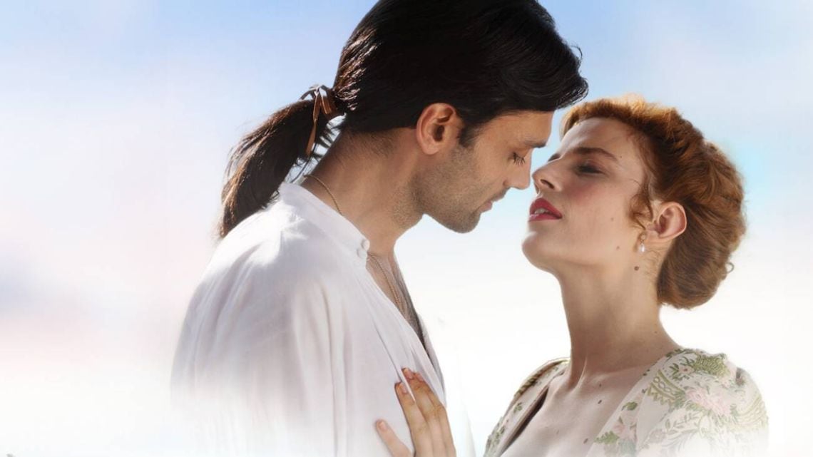 Adriana cruzó medio España para un casamiento que no pidió y hoy es el alma de la ficción del momento