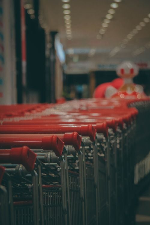 El lunes 28 de septiembre se perfila como una jornada con la mayoría de los comercios cerrados en todo el país