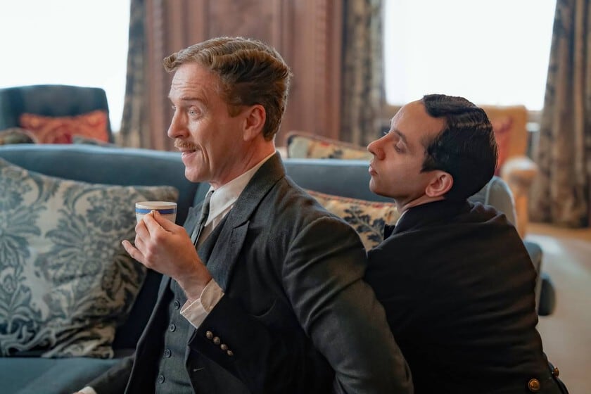 «Un muerto a la hora del té»: cuando la aristocracia británica se tropieza con sus propias reglas