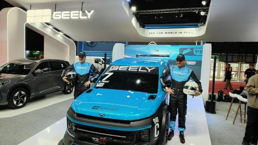 Geely se sube al TC2000 con dos pilotos y un color que ya es declaración de principios