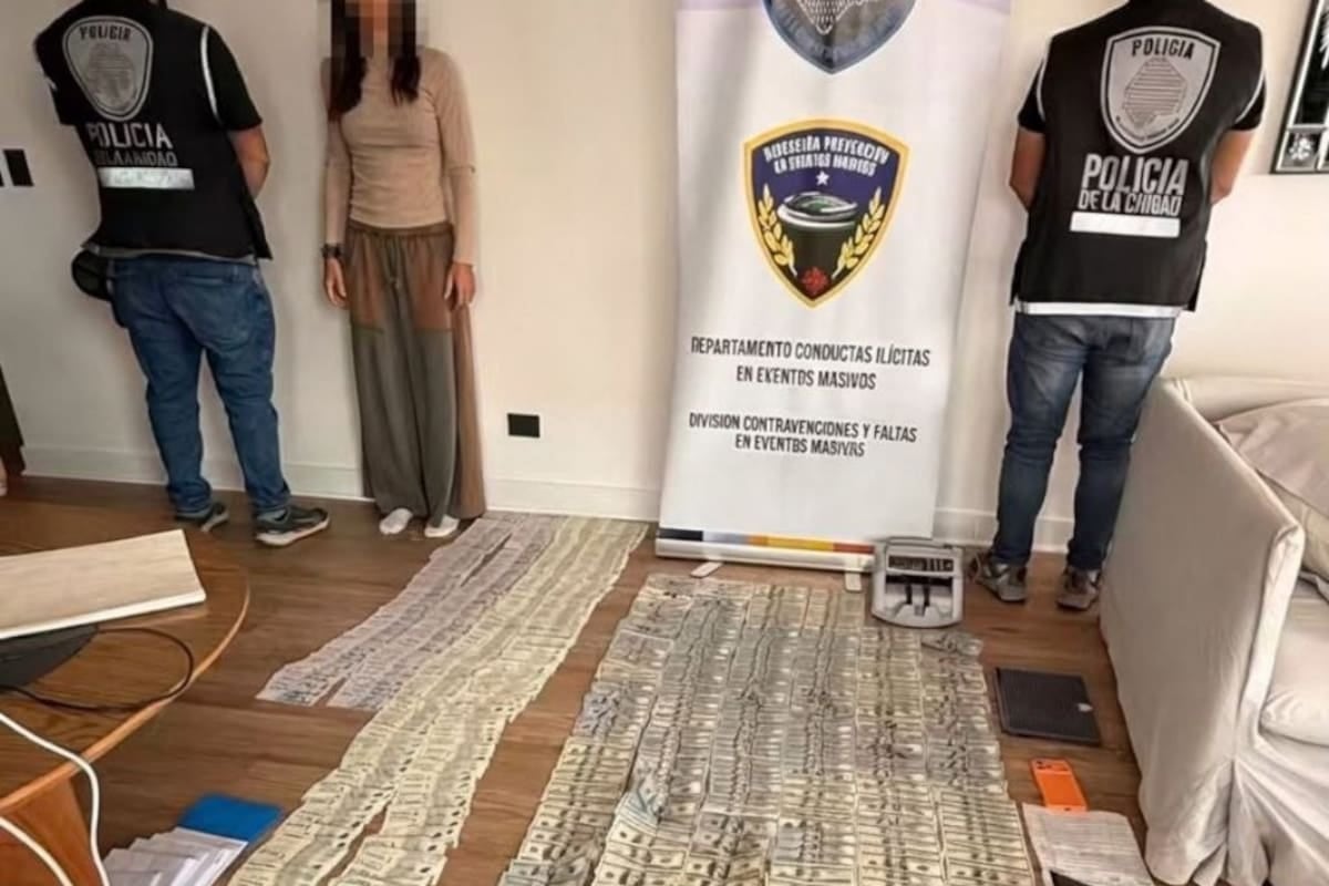 Allanamiento en Vicente López por reventa de entradas: secuestran casi 10 millones de pesos y más de 56 mil dólares