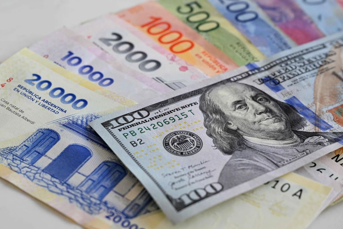 En moneda extranjera, Argentina se abarató por segundo mes seguido, pero la ropa y los restaurantes siguen siendo los rubros más caros de la región