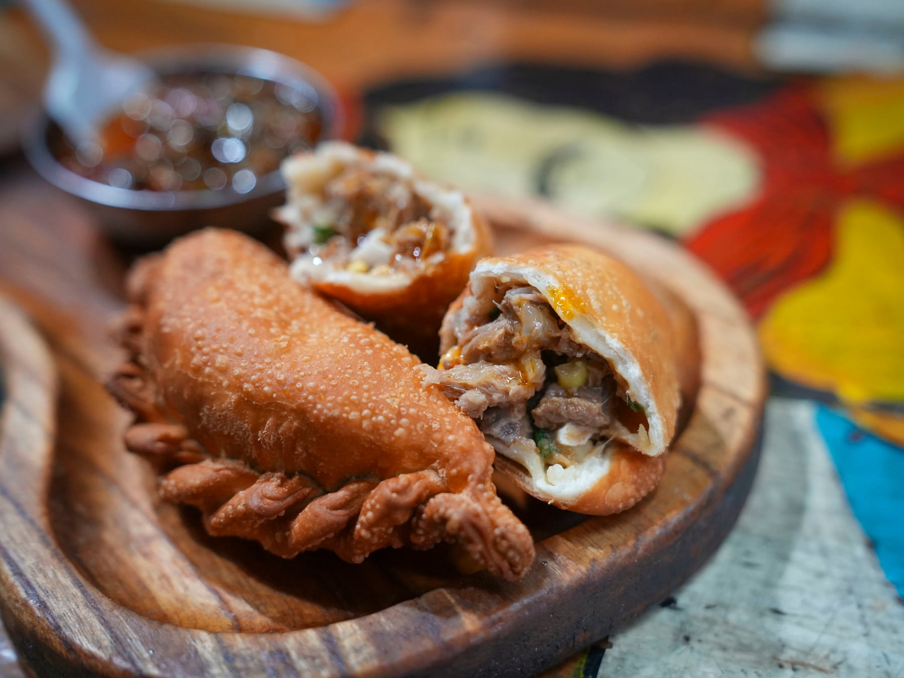 Empanadas del interior que resisten en Buenos Aires: cinco locales donde la receta no negocia su origen