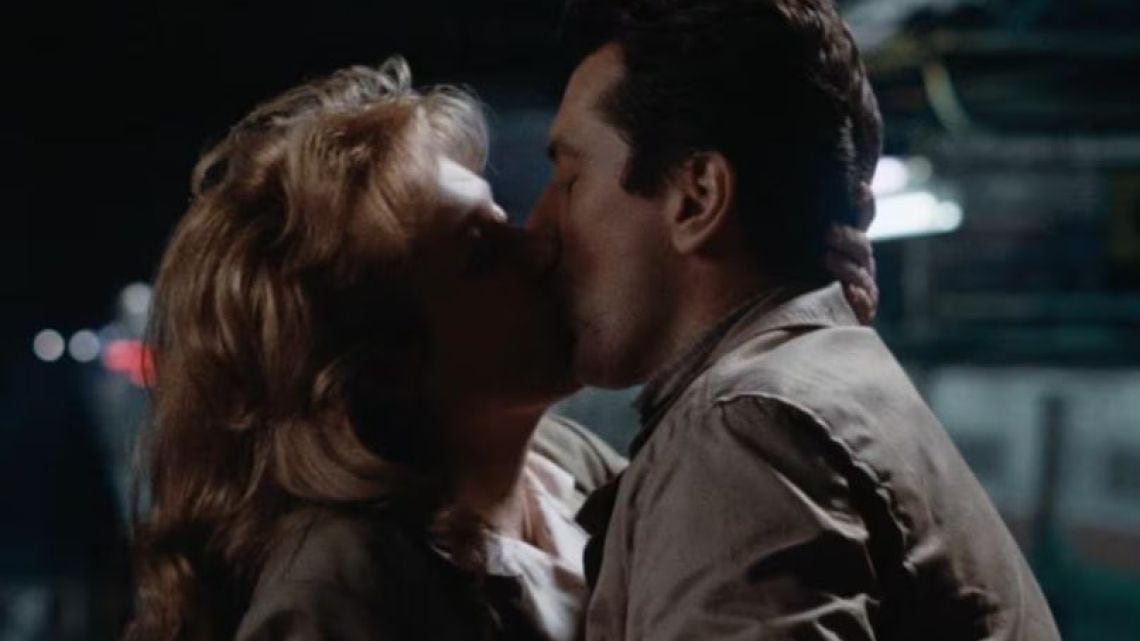 Cuando De Niro y Streep se animaron a un romance sin balas ni guerras: la película que el tiempo puso en su lugar
