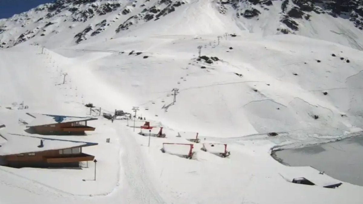 Una avalancha en Portillo enlutó a tres montañistas y abrió el debate sobre los permisos en la cordillera