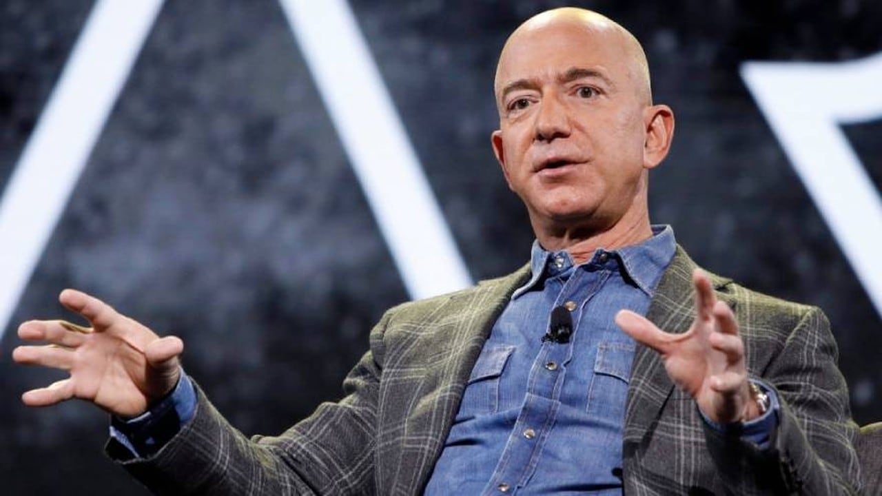 Bezos anticipa una semana laboral de tres días por el avance de la inteligencia artificial